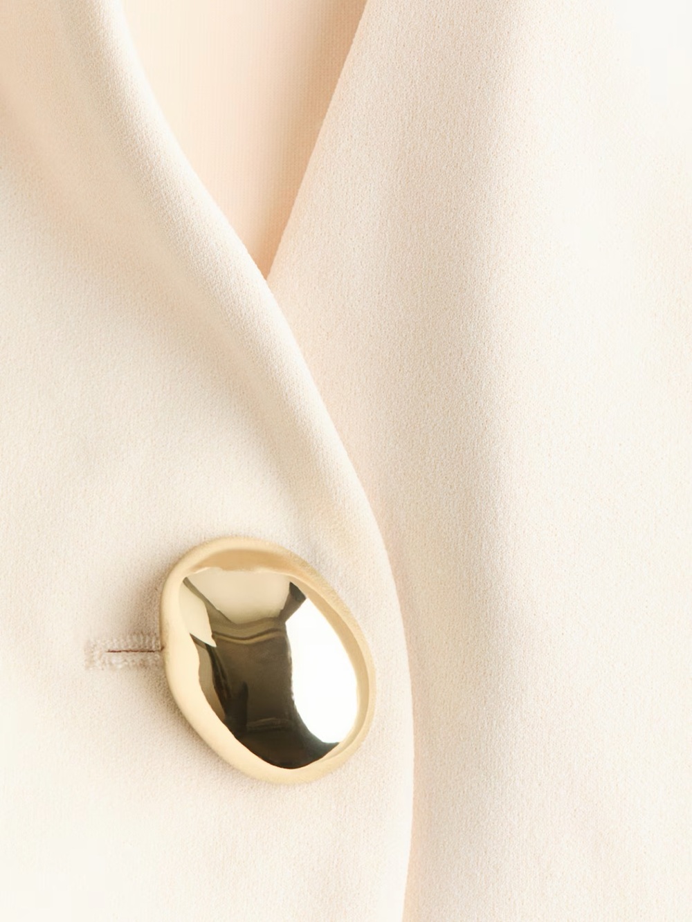 H&M NWT Cream Sleeveless V-Neck Blazer Vest with Gold Button - Picture 4 of 6